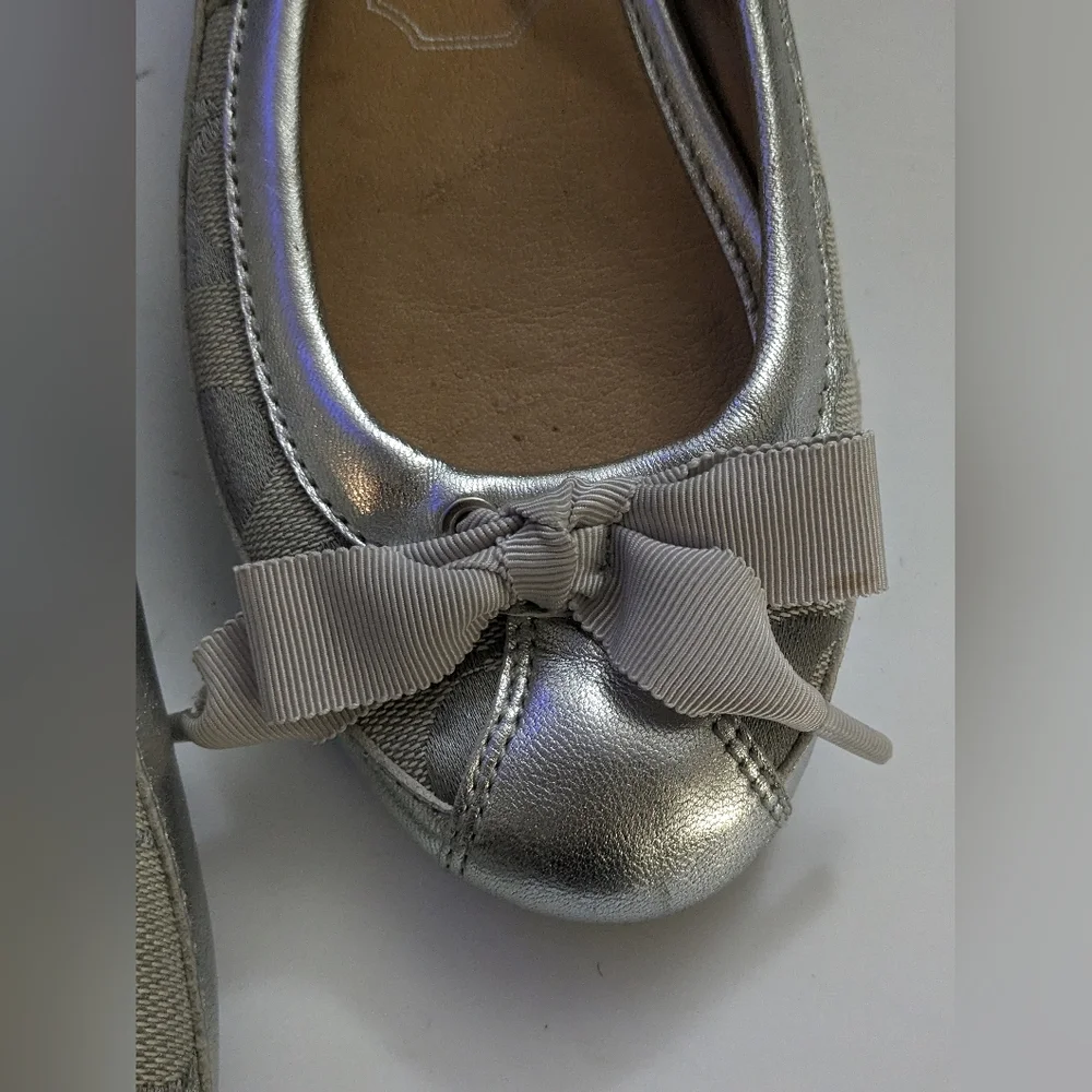 Coach Sarah Ballet Flats with a ribbon bow toe. - Picture 3 of 9